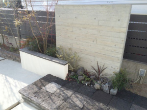 コンクリート打ち放し・杉板仕上げ1